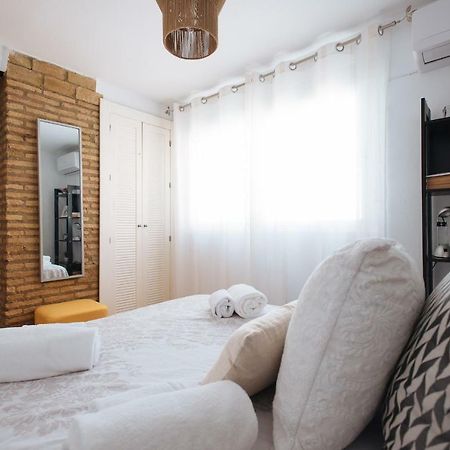 Cozy Attic With Terrace- 1Bd 1Bth- San Vicente Apartment Sevilla Exterior foto