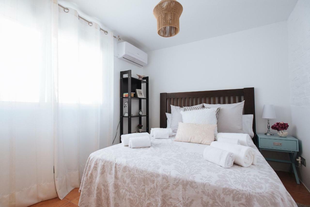 Cozy Attic With Terrace- 1Bd 1Bth- San Vicente Apartment Sevilla Exterior foto