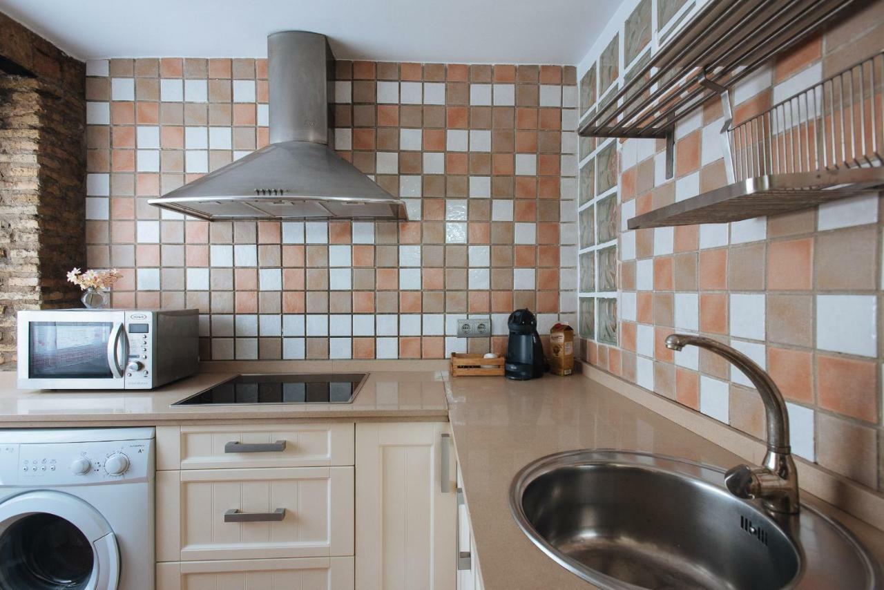Cozy Attic With Terrace- 1Bd 1Bth- San Vicente Apartment Sevilla Exterior foto