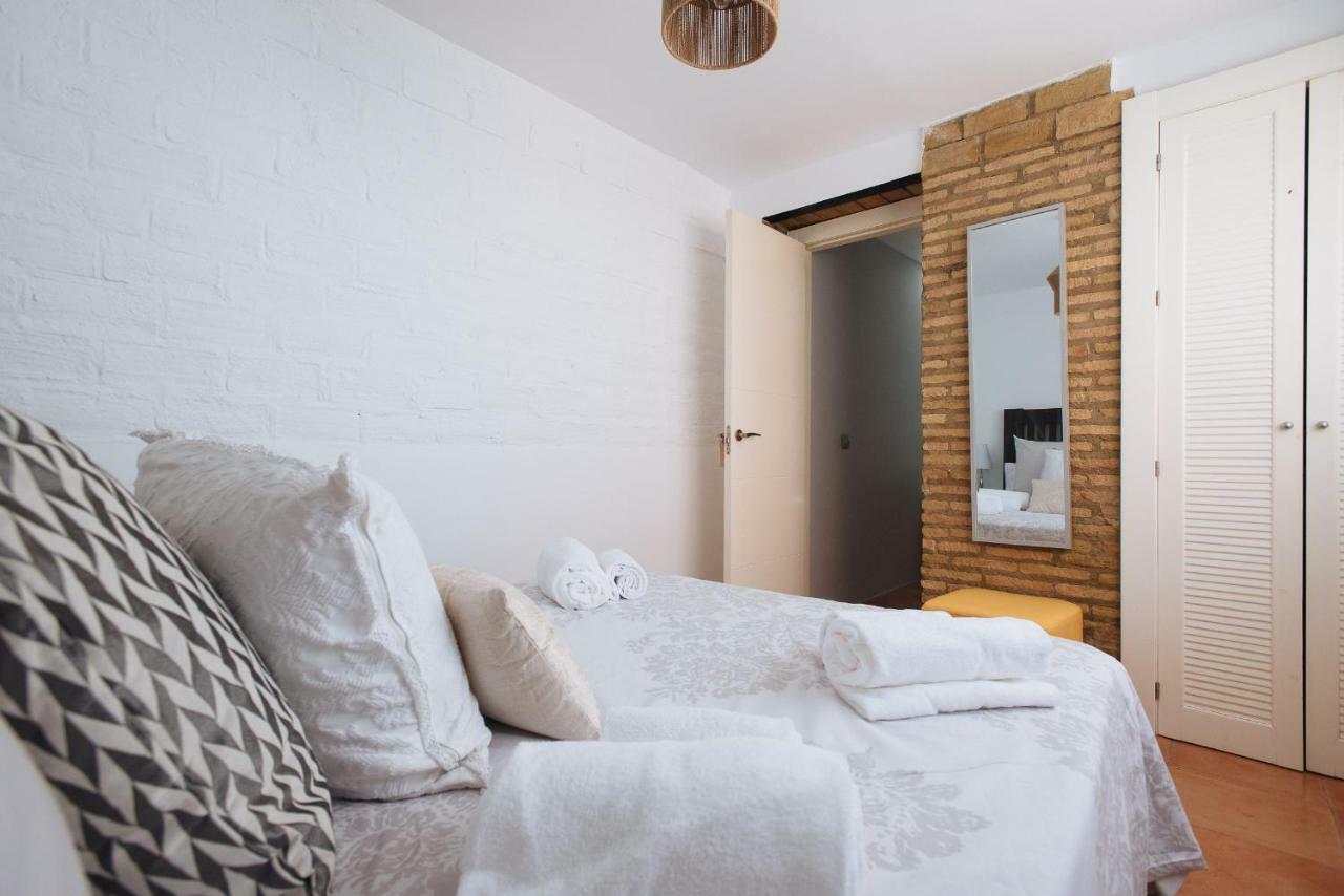 Cozy Attic With Terrace- 1Bd 1Bth- San Vicente Apartment Sevilla Exterior foto